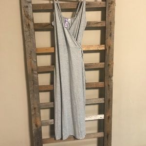 Francesca’s Grey Wrap Surplice Midi Dress